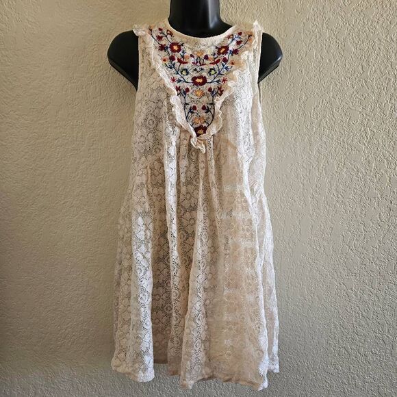 Umgee Embroidered Lace Dress - Picture 1 of 8